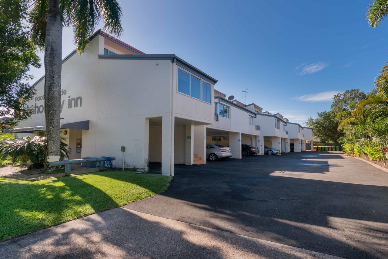 Noosa Parade Holiday Inn Exteriör bild